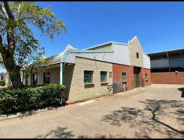 INDUSTRIAL PROPERTY TO RENT IN HENNOPSPARK